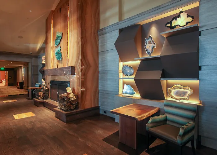 Little America Hotel 4*